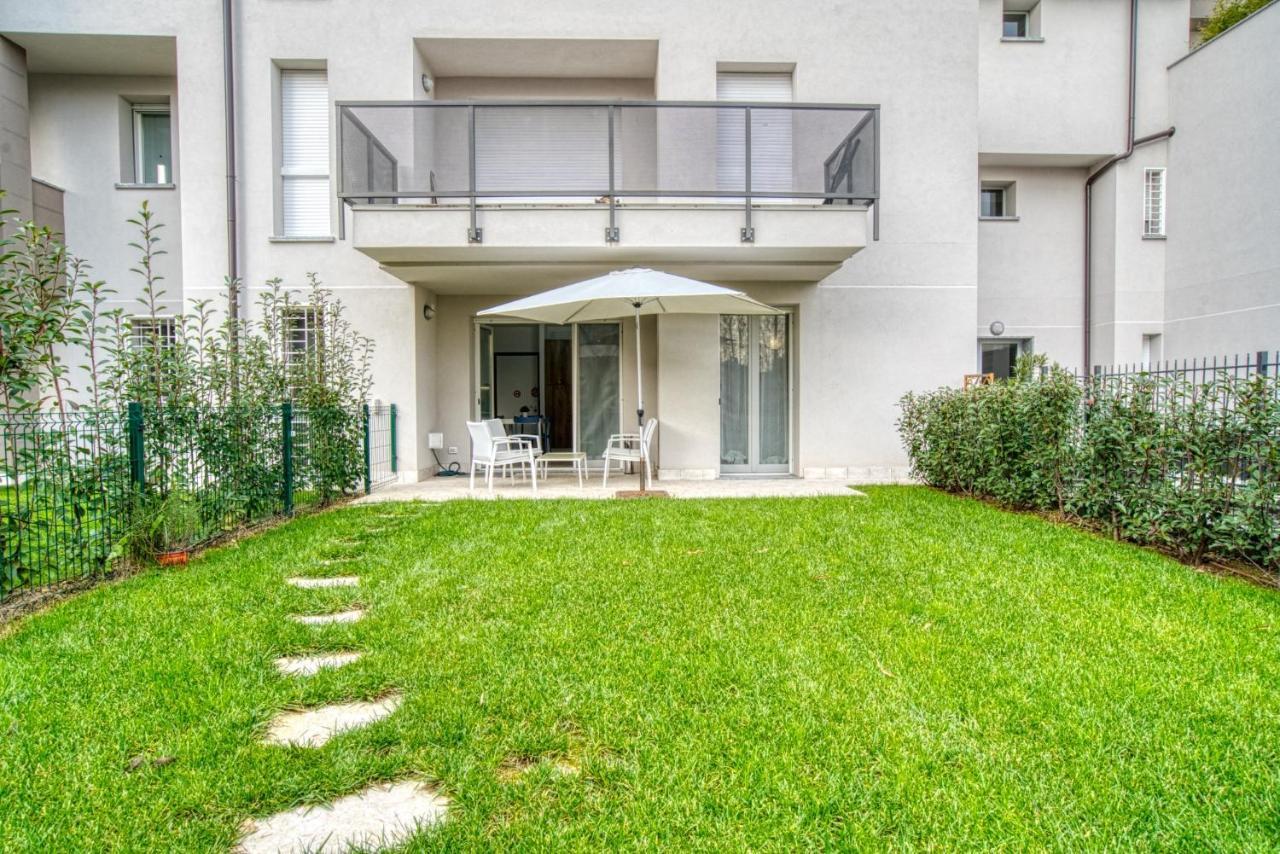 Caseospitali - Casa Azzurra, Incantevole Bilocale Con Giardino Cernusco Sul Naviglio Exterior photo